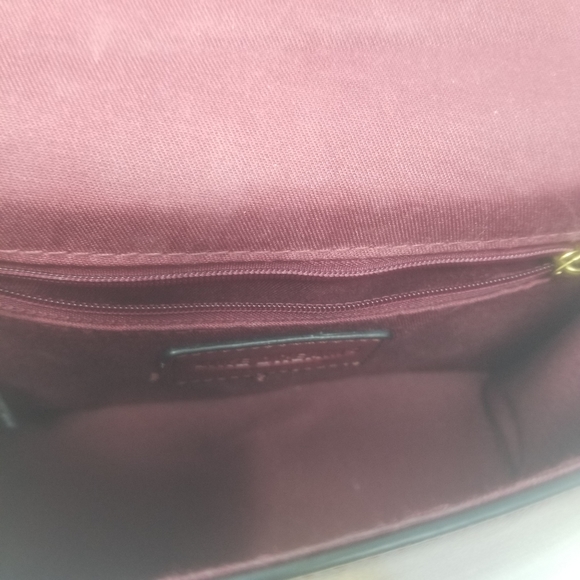 Like Dreams Burgundy Black and Gold Studded Crossbody Detachable Chain Strap Bag - Picture 6 of 10